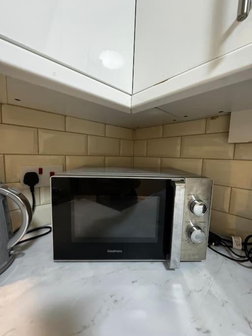 ロンドンEntire 1Bed Stratford Westfieldアパートメント エクステリア 写真