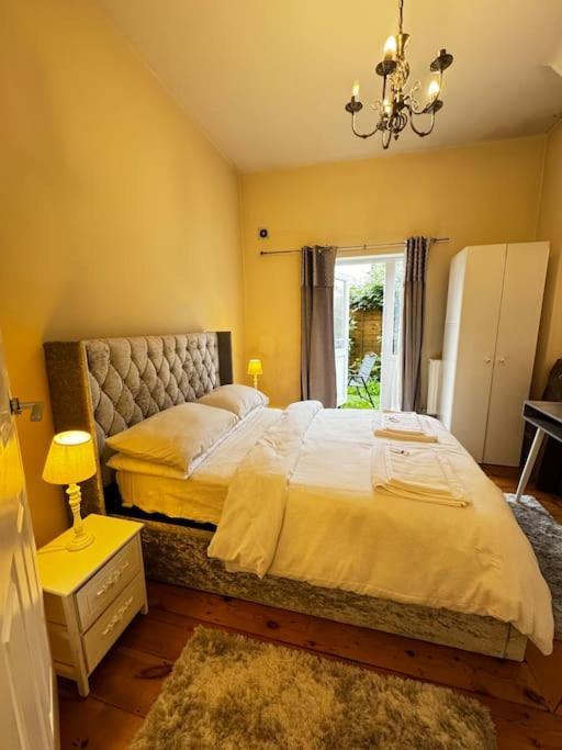 ロンドンEntire 1Bed Stratford Westfieldアパートメント エクステリア 写真