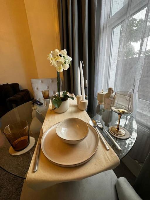 ロンドンEntire 1Bed Stratford Westfieldアパートメント エクステリア 写真