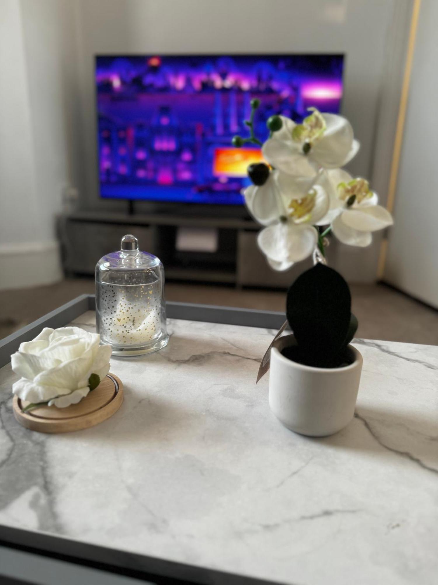 ロンドンEntire 1Bed Stratford Westfieldアパートメント エクステリア 写真