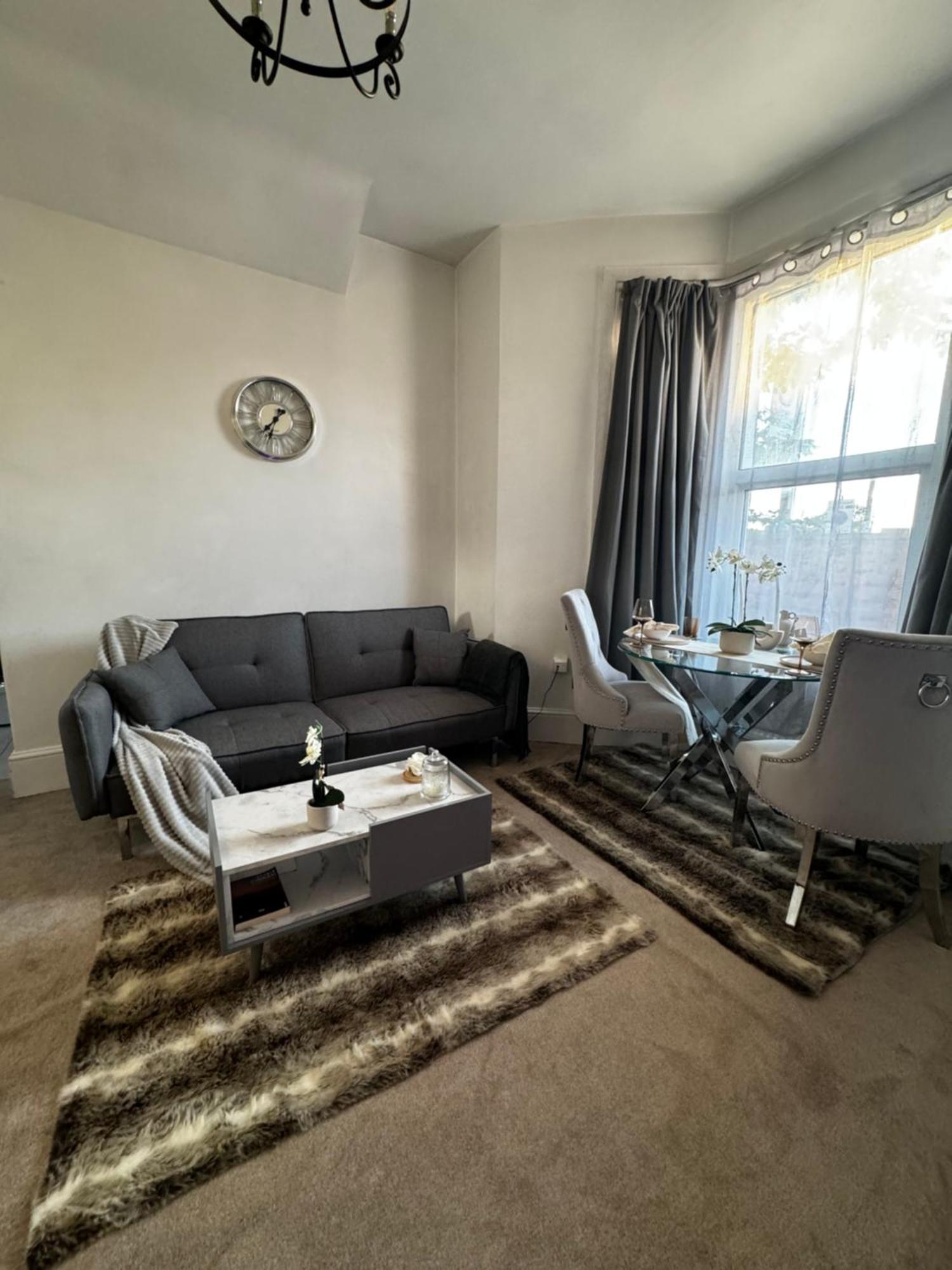 ロンドンEntire 1Bed Stratford Westfieldアパートメント エクステリア 写真